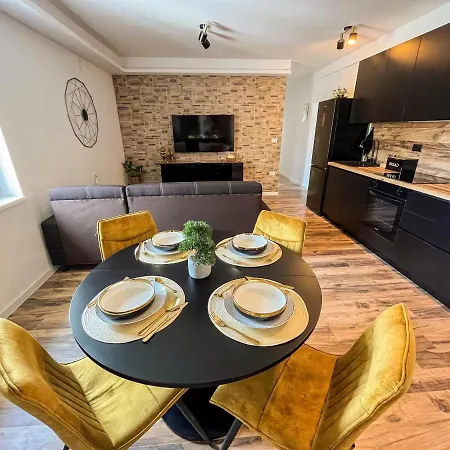 Appartamento Golden Elio Pola